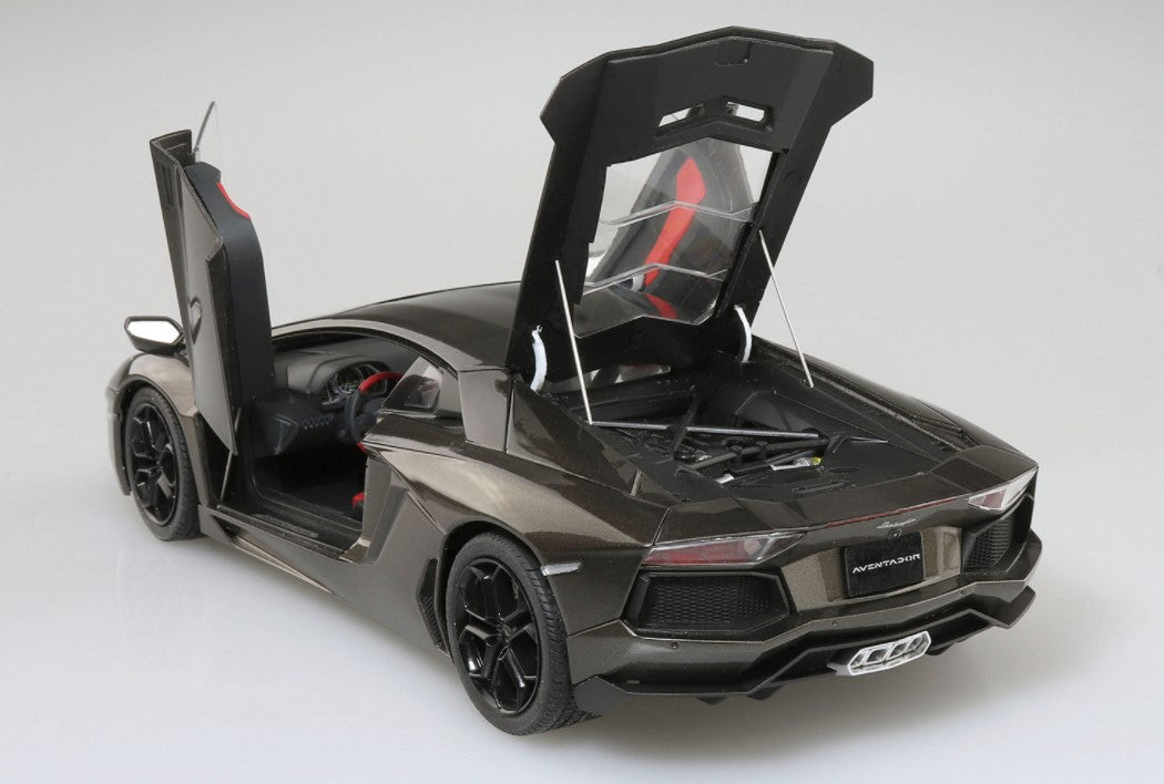 Aoshima 1/24 Lamborghini Aventador LP700-4 '11