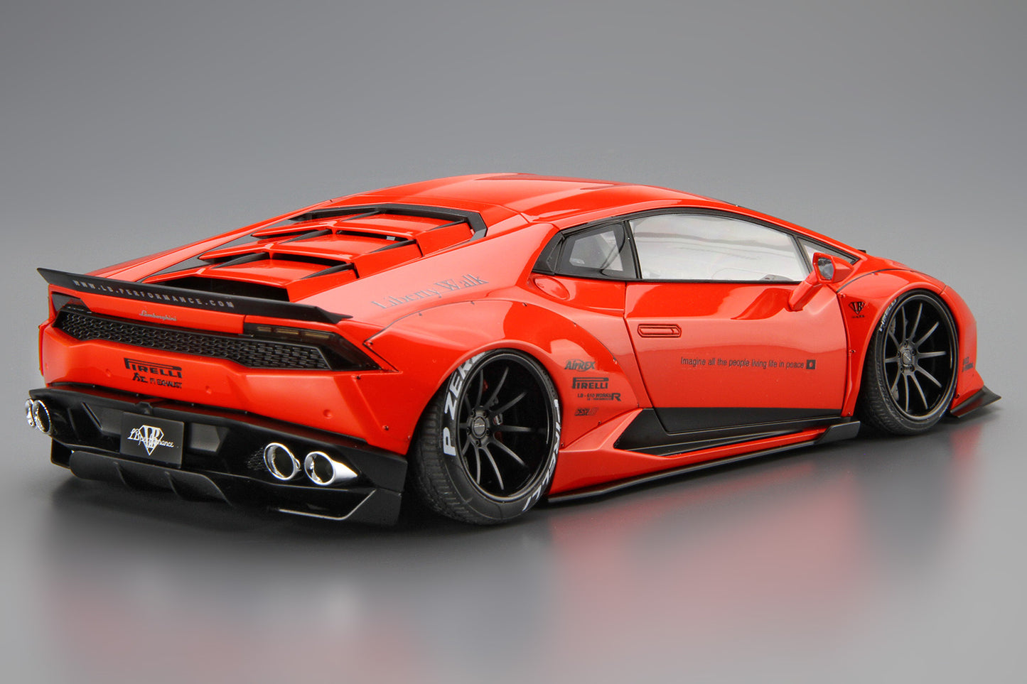 Aoshima 1/24 Liberty Walk LB-Works Lamborghini Huracan Ver. 1 (5988)