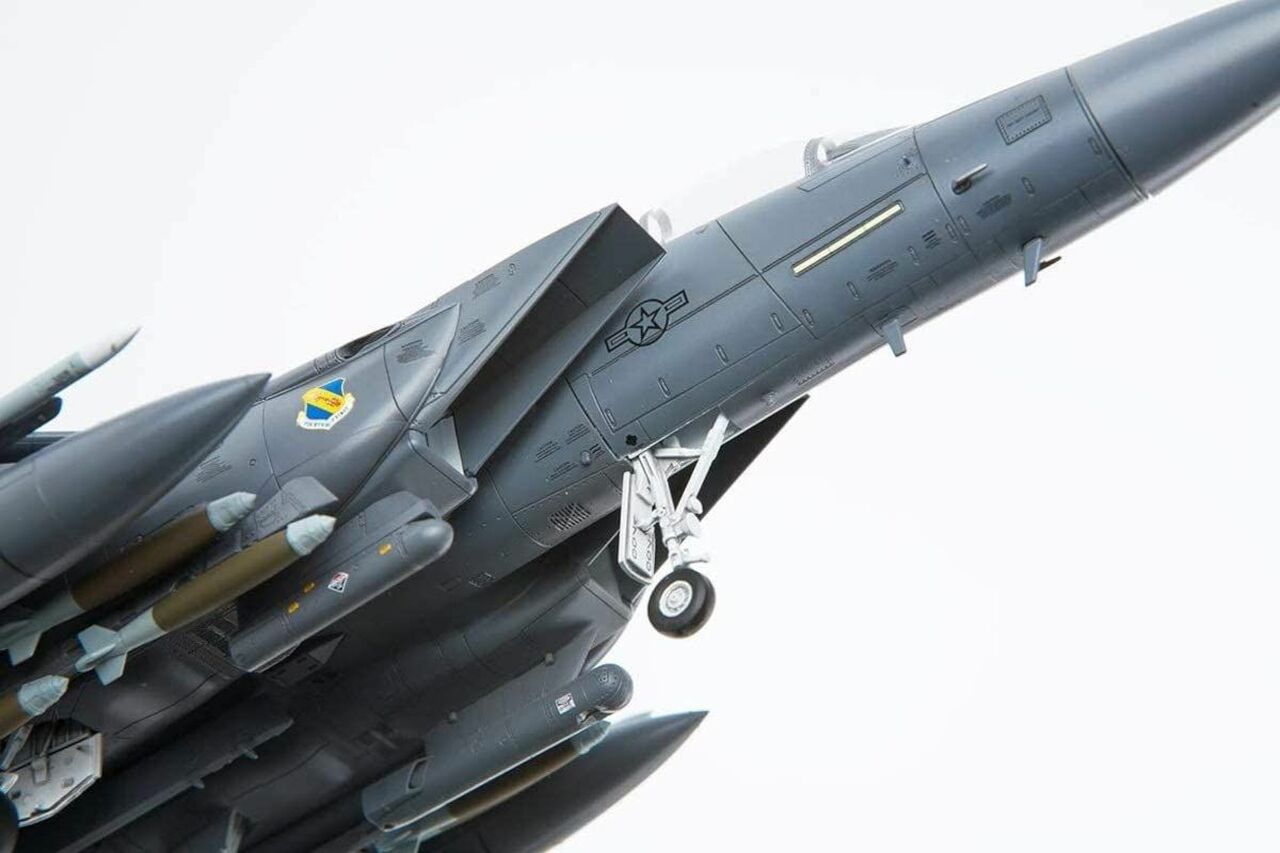 Doyusha 1/72 F-4J Phantom II "Showtime100”