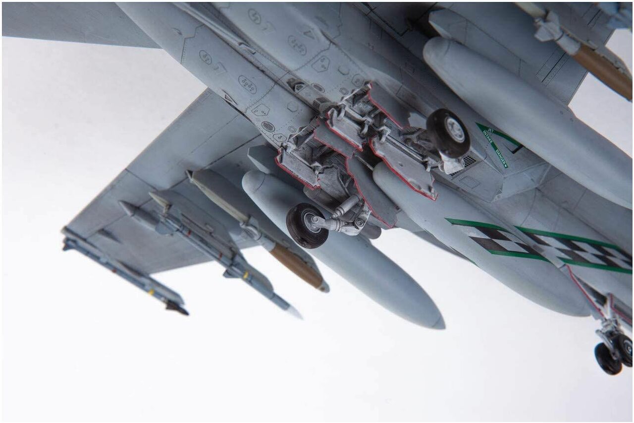 Doyusha 1/72 USN F/A-18E Super Hornet “VFA-195 Chippy Ho”