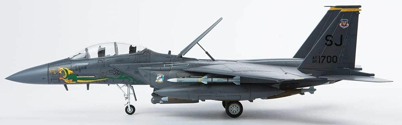 Doyusha 1/72 F-4J Phantom II "Showtime100”