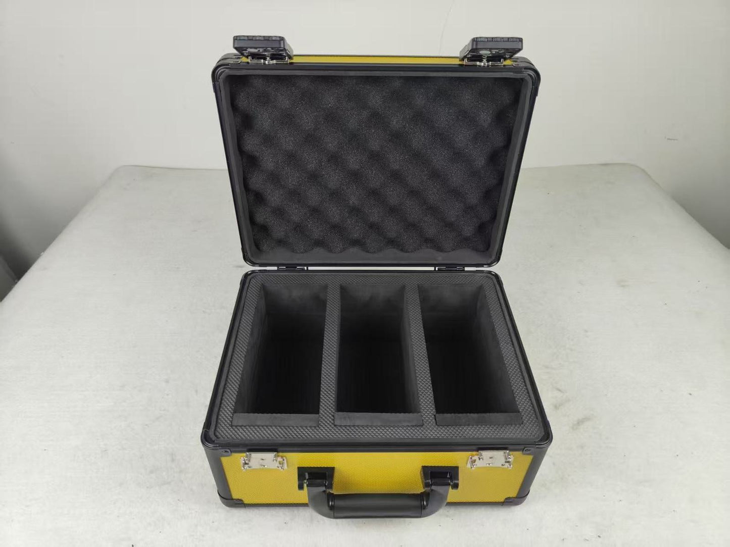EVORETRO Aluminum Graded Card Storage Box, TSA Lock