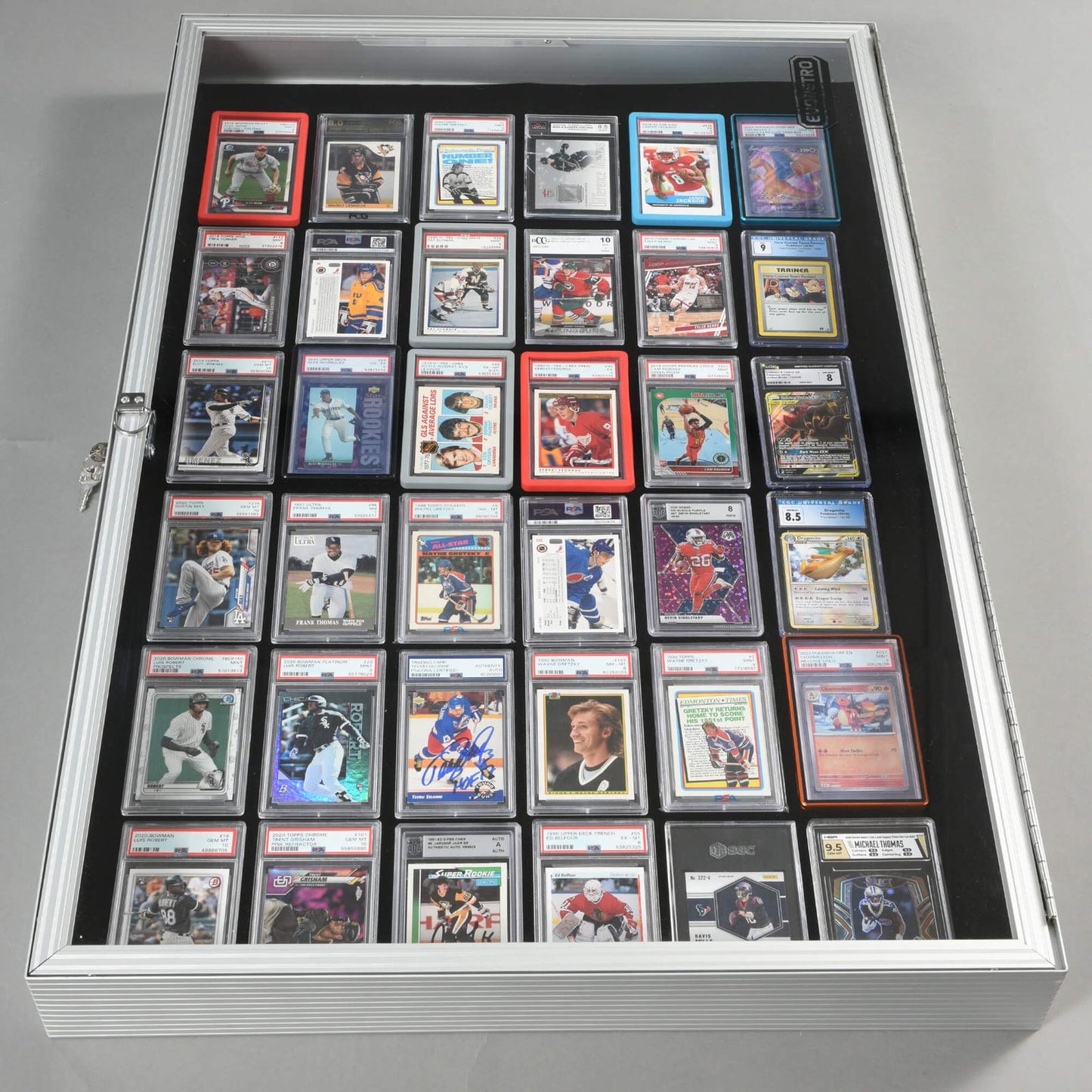 EVORETRO Lockable Aluminum Display Case 36 x 24 x 4" Silver– Secure Showcase for Collectibles