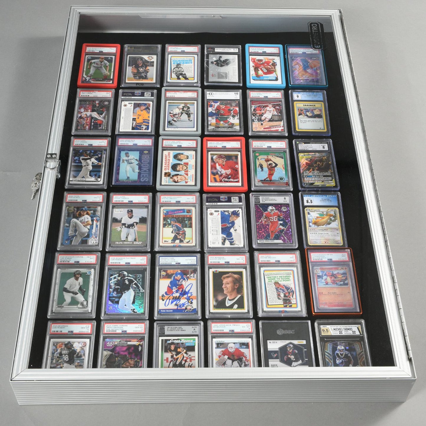 EVORETRO Lockable Aluminum Display Case 36 x 24 x 4" Silver– Secure Showcase for Collectibles